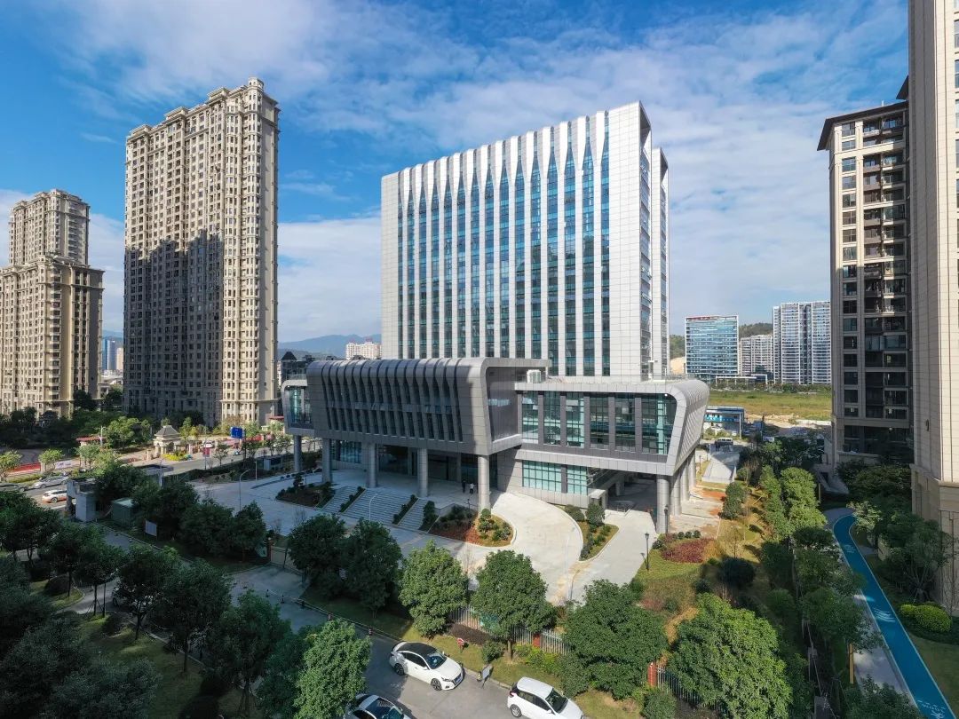 E:\lys\工作\综合部\公司重大活动、新闻\专题——世界杯官网线上平台
精品\世界杯官网线上平台
精品—宁德侨智\网站\微信图片_20221020143926.jpg